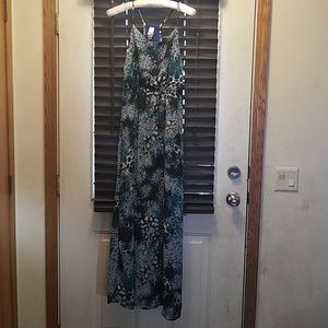 Beautiful long flowing maxi dress